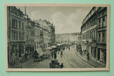 Ansichtskarte AK Saarbrücken 1910-1920 Markttag Marktstände Geschäfte Schaufenster Häuser Architektur Ortsansicht Saarland